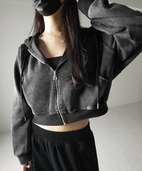 FREE / BLACK