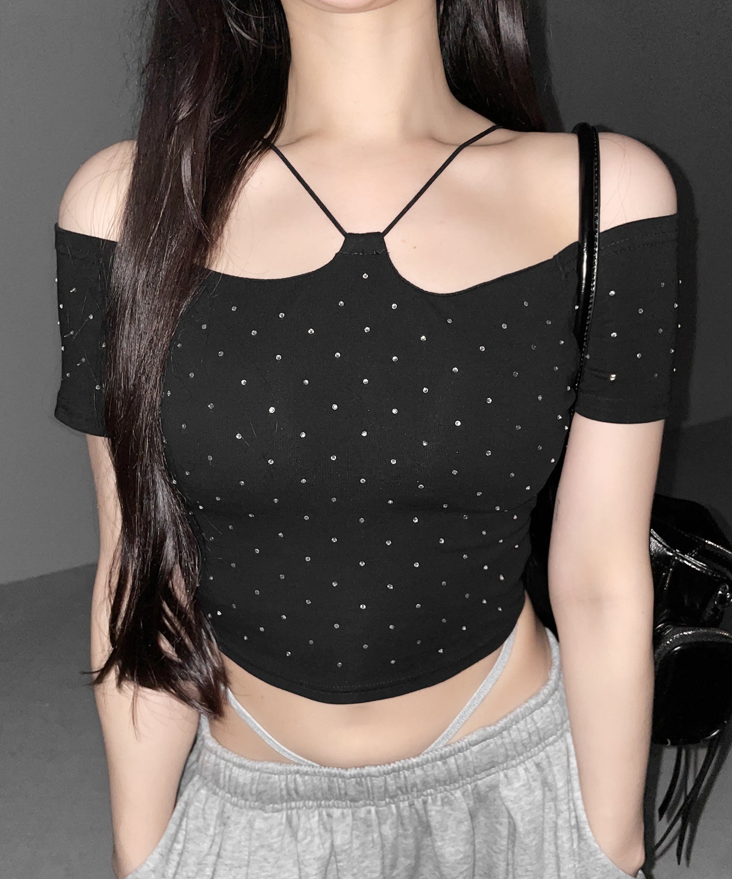 ラインストーンクロスネックショートTシャツ / Rhine stone cross neck short T-shirts