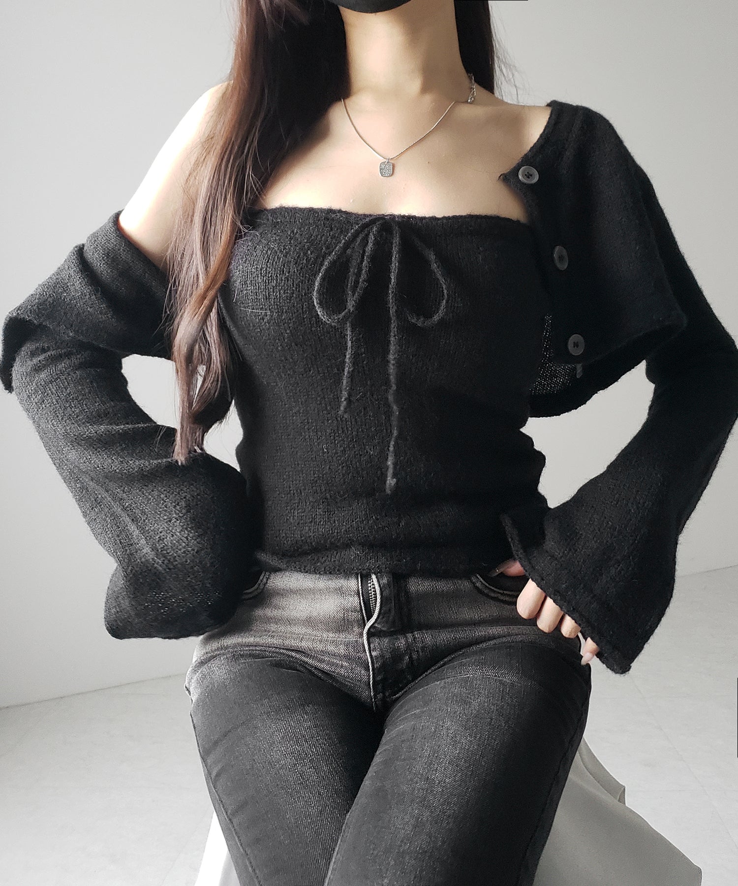 【 2点セット 】フロントリボンニットベアトップ + 長袖ショートカーディガン SET / front ribbon knit bare top + long sleeve short cardigan set