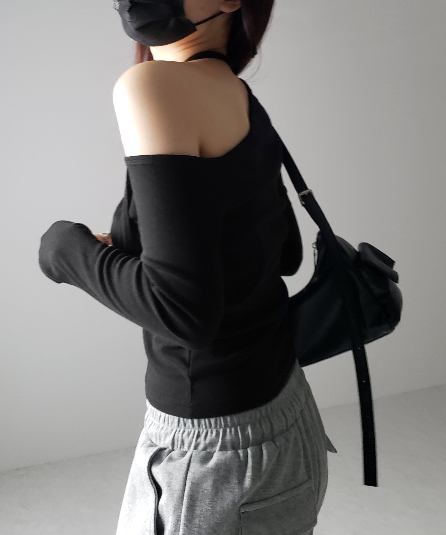 【 2WAY 】ストラップチョーカーリボンワンショルダーTシャツ