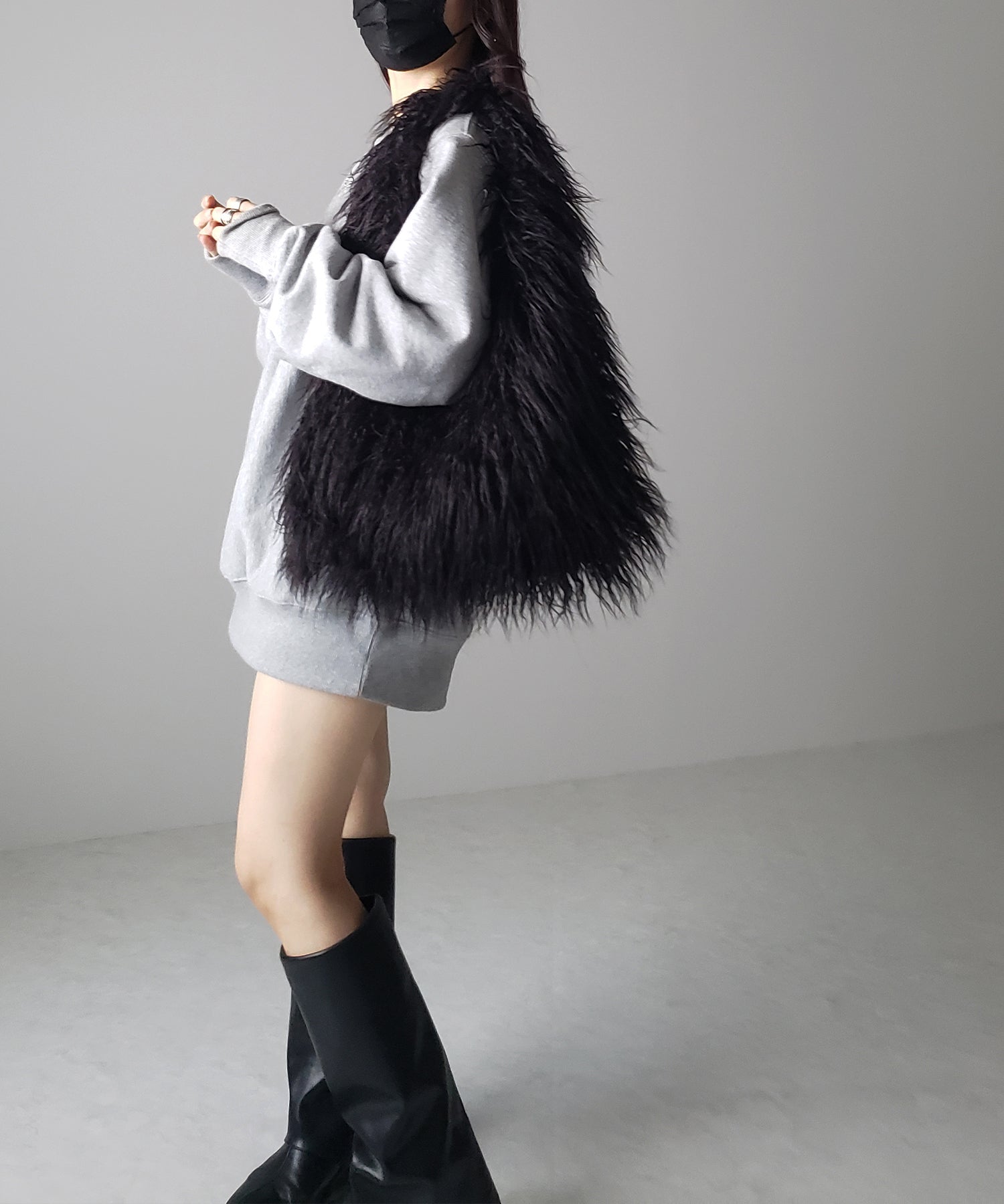 【 5color 】シャギーファーワンハンドルショルダーバッグ / shaggy fur onehandle shoulder bag