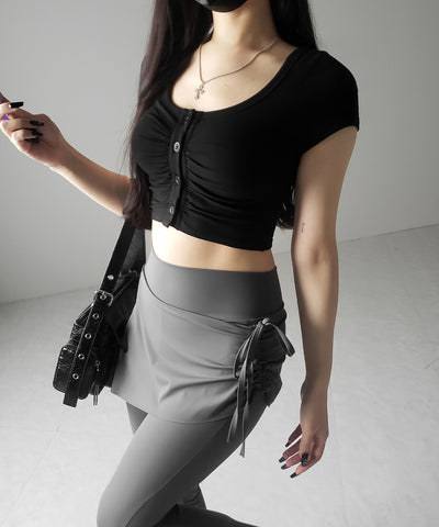 フロントボタンスクエアネックギャザースリムTシャツ / front button square neck gather slim T-shirt