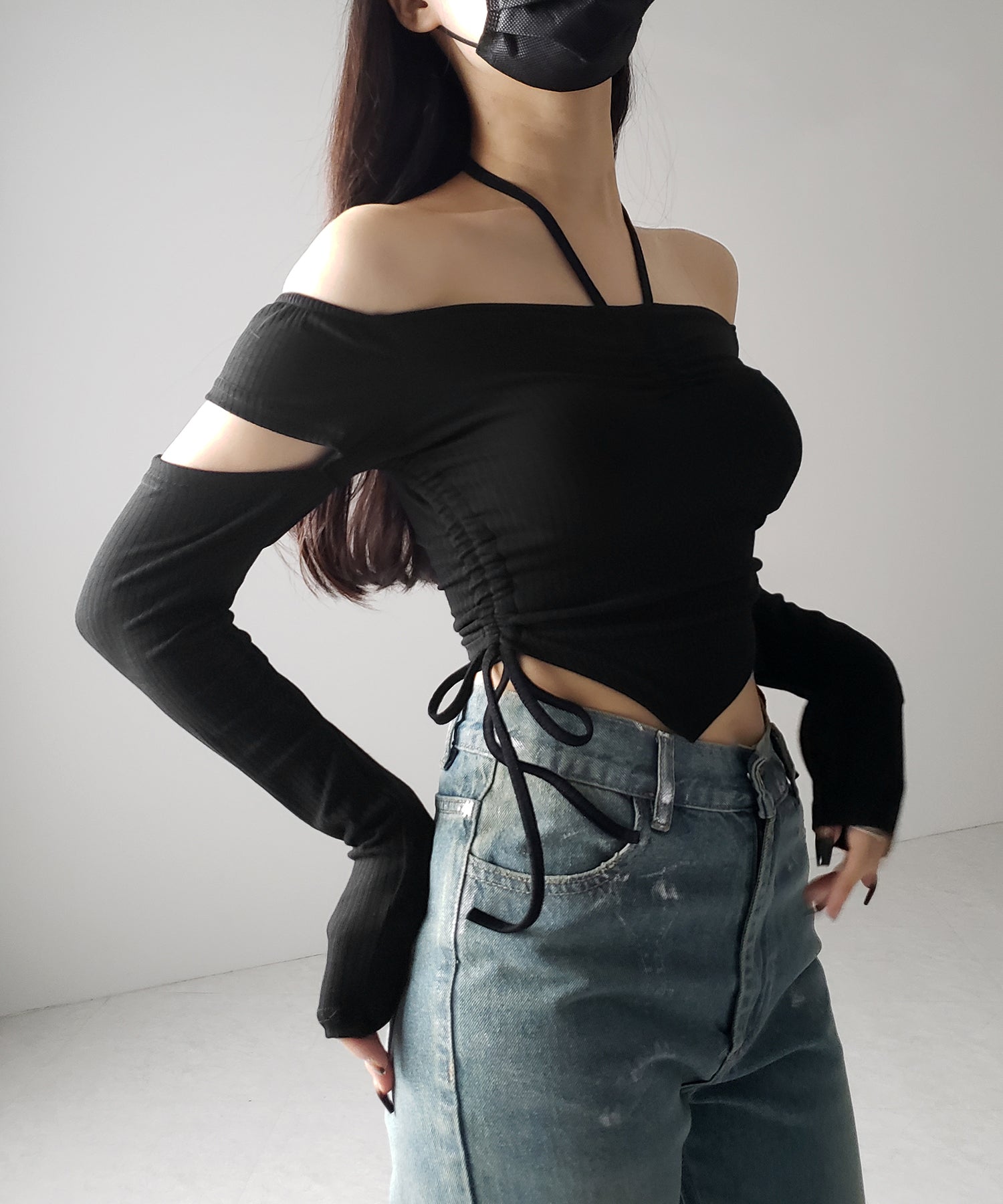 【 2color 】3ストラップシャーリングリボンオフショルリブトップス / 3-strap shirring ribbon off shoulder rib tops