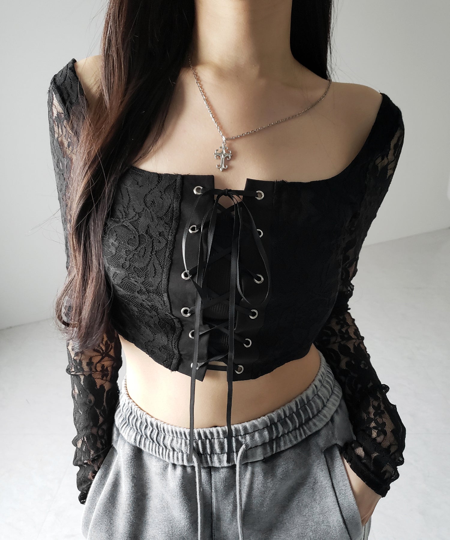 【 2color 】レースアップコルセットリボンショートレーストップス / laceup corset ribbon short lace tops
