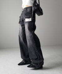 S / BLACK