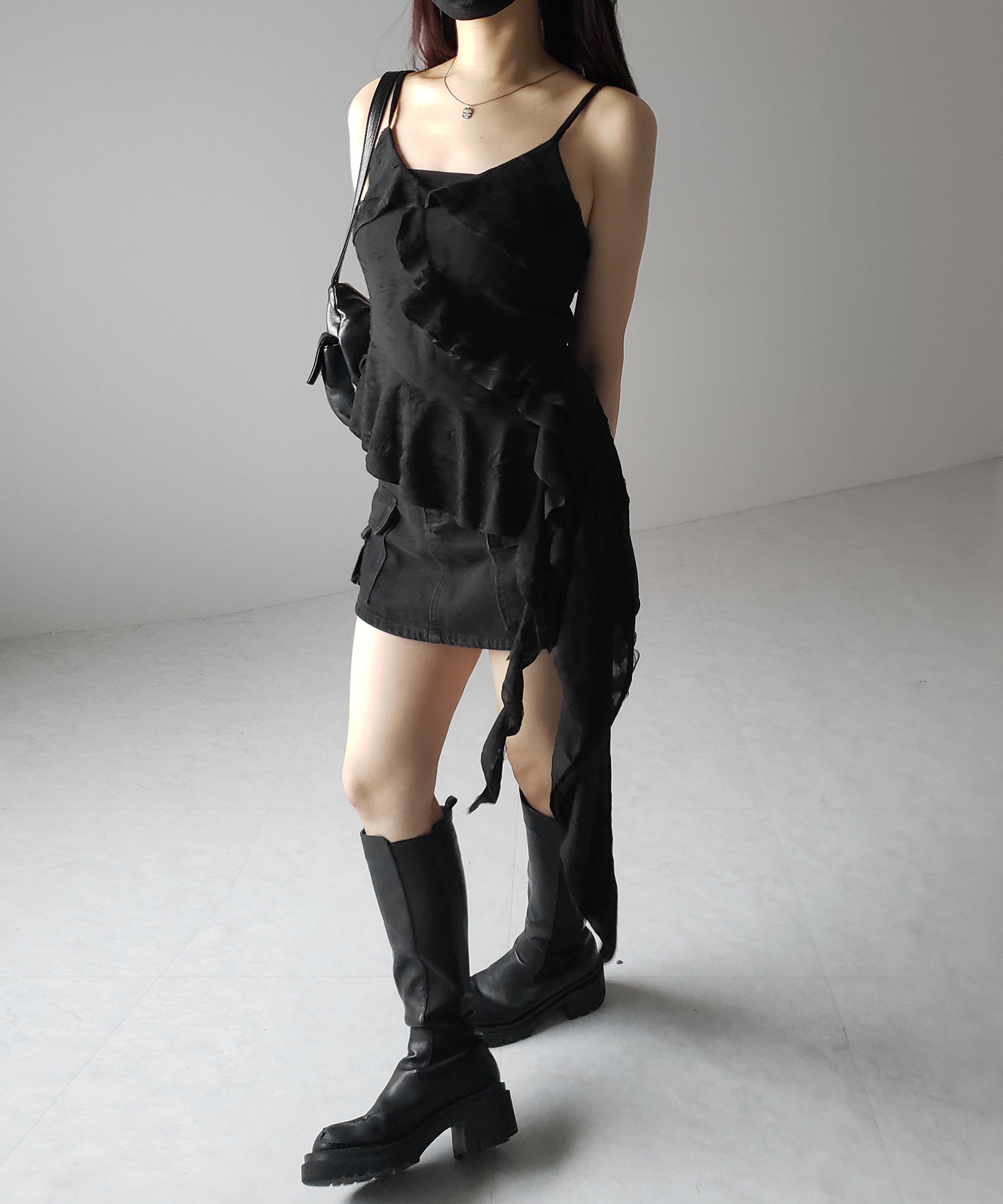 アシンメトリーダメージフリルキャミソール / asymmetry damage frill camisole