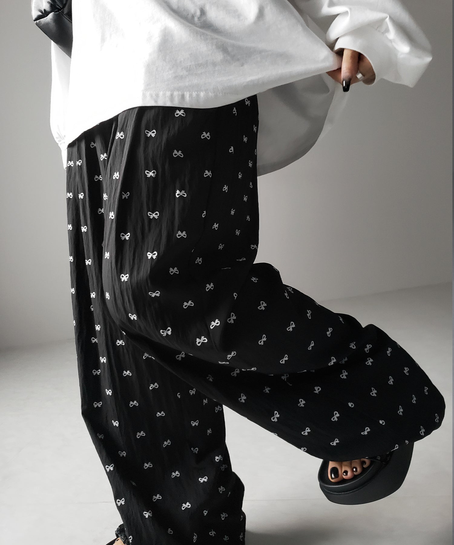 【 2color 】リボンプリントワイドイージーパンツ / ribbon print wide easy pants