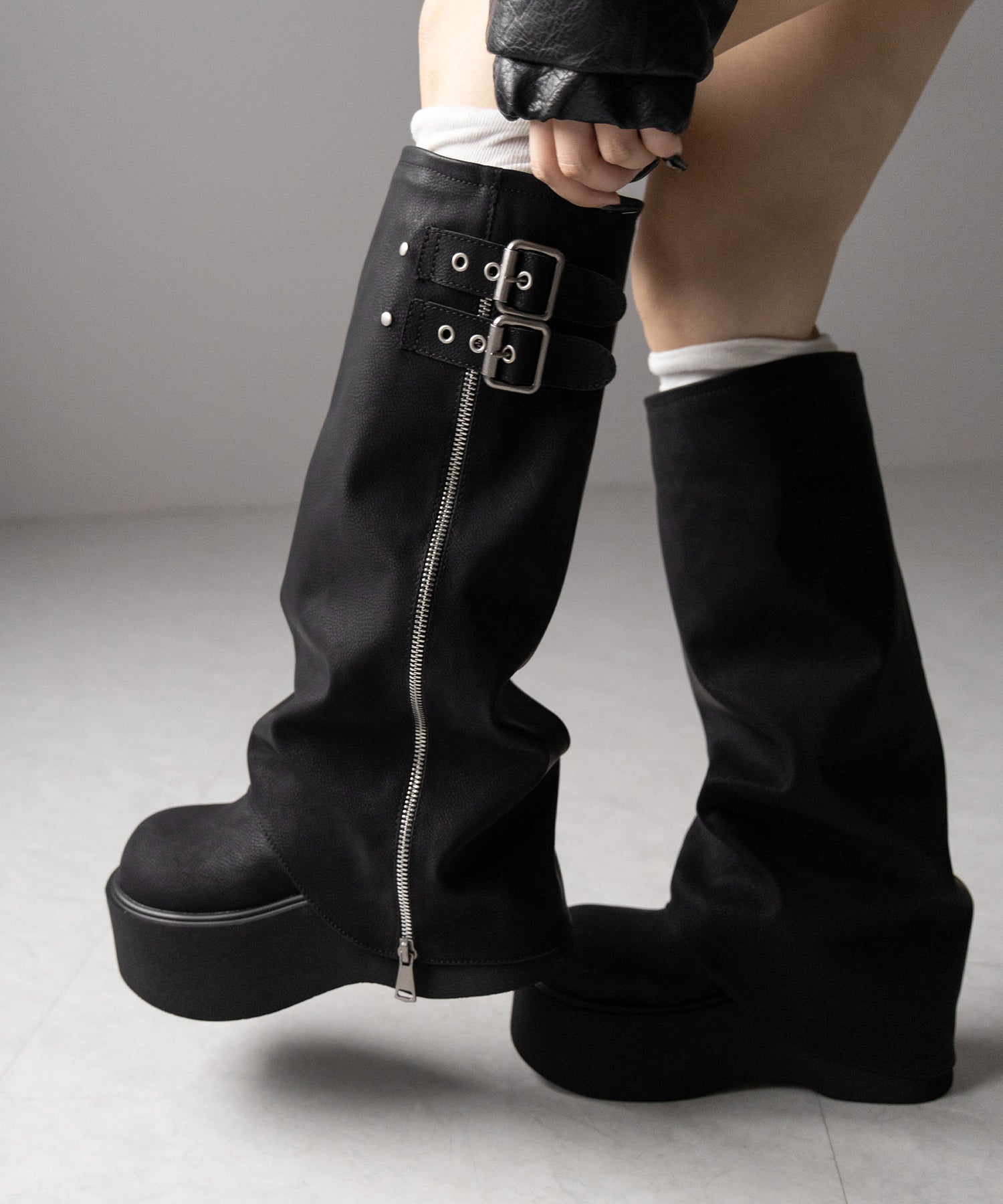 【 2color 】ベルテッドヴィンテージ厚底カバーロングブーツ /belted vintage platform cover long boots