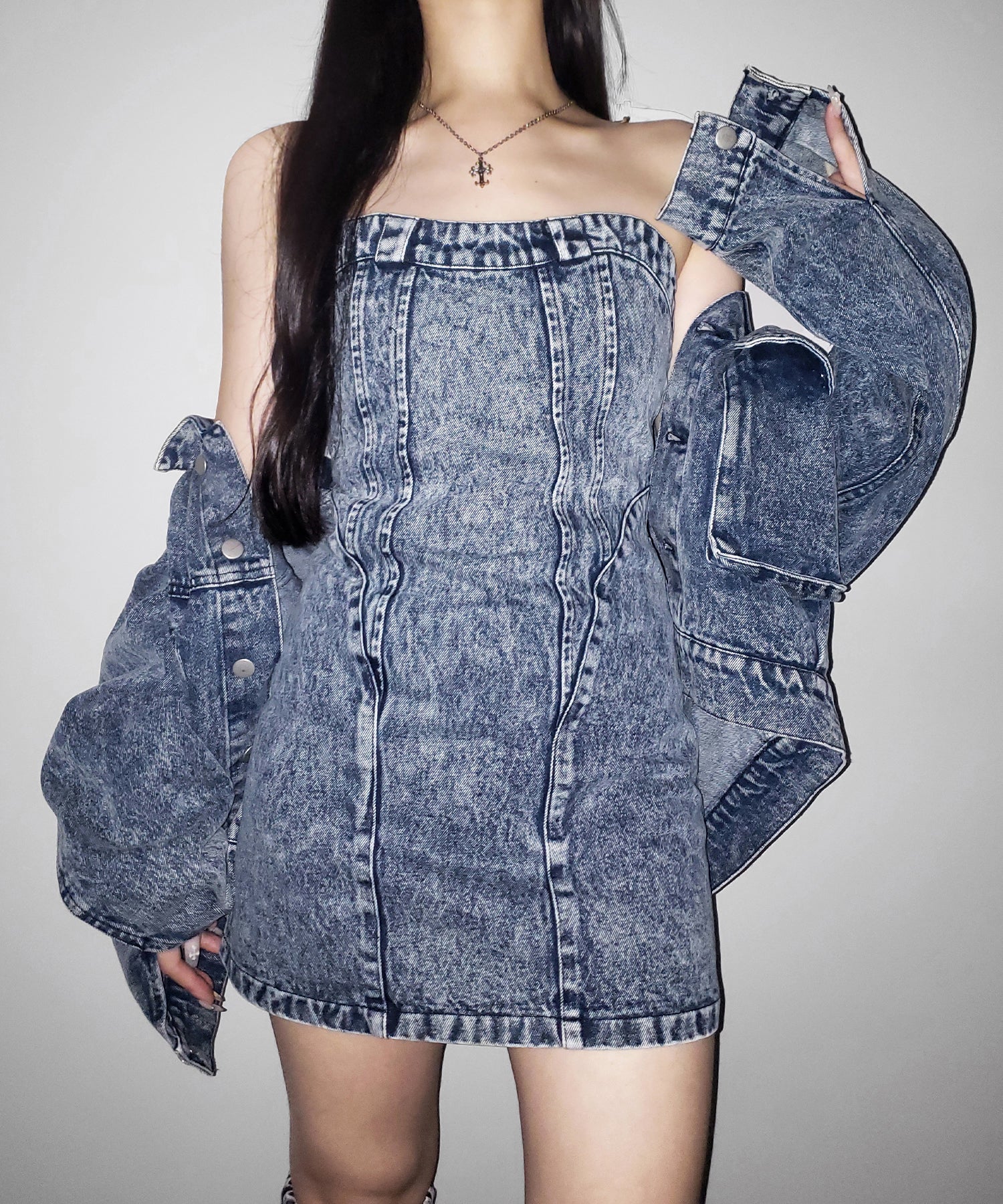 【 デニムセットアップ着用可能 】2WAYヴィンテージケミカルブリーチデニムベアミニワンピース / vintage chemical bleach denim bare mini onepiece