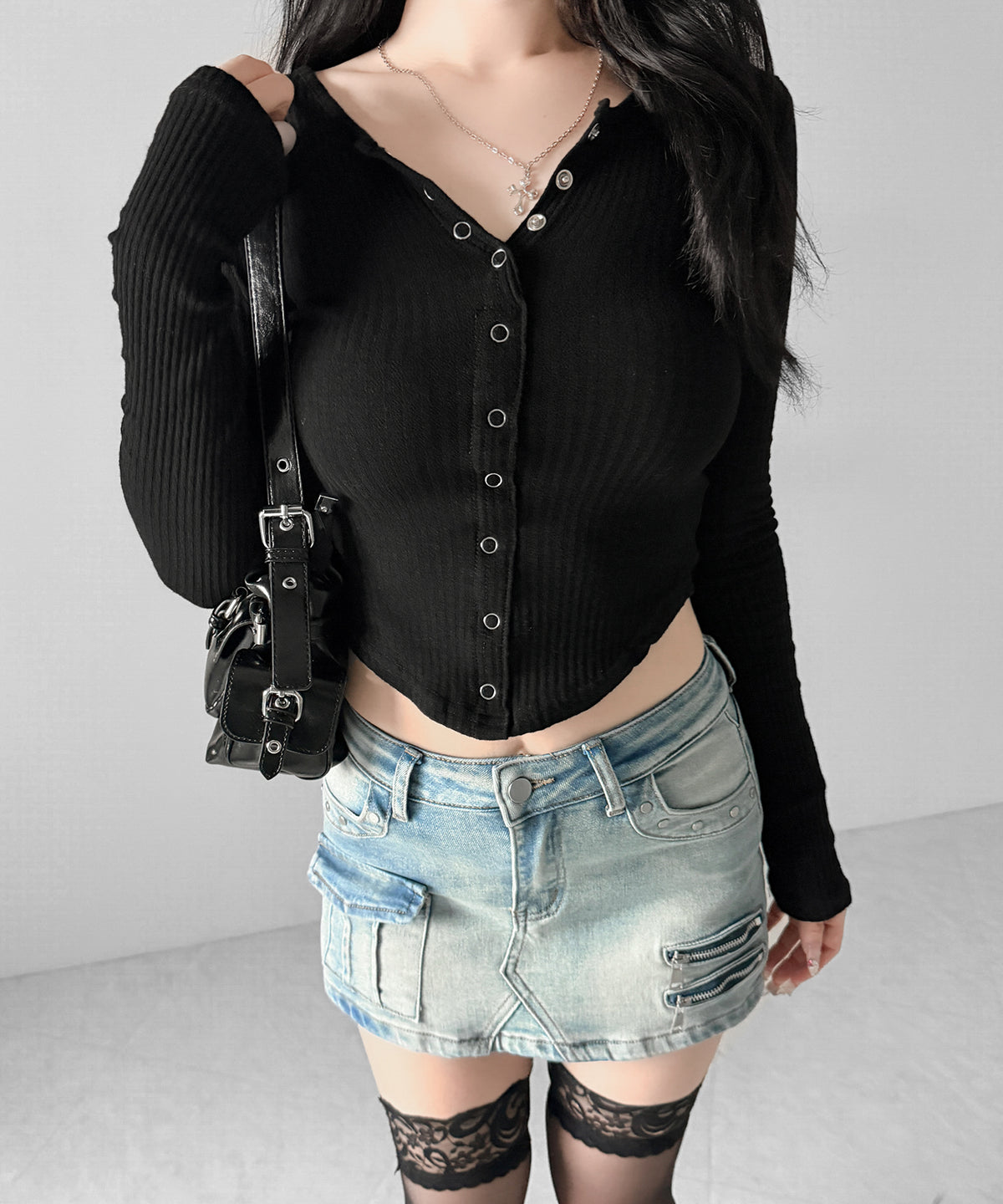 スタッズジップデザインストレッチデニムミニスカパン/ studs zip design stretch denim mini skirt pants