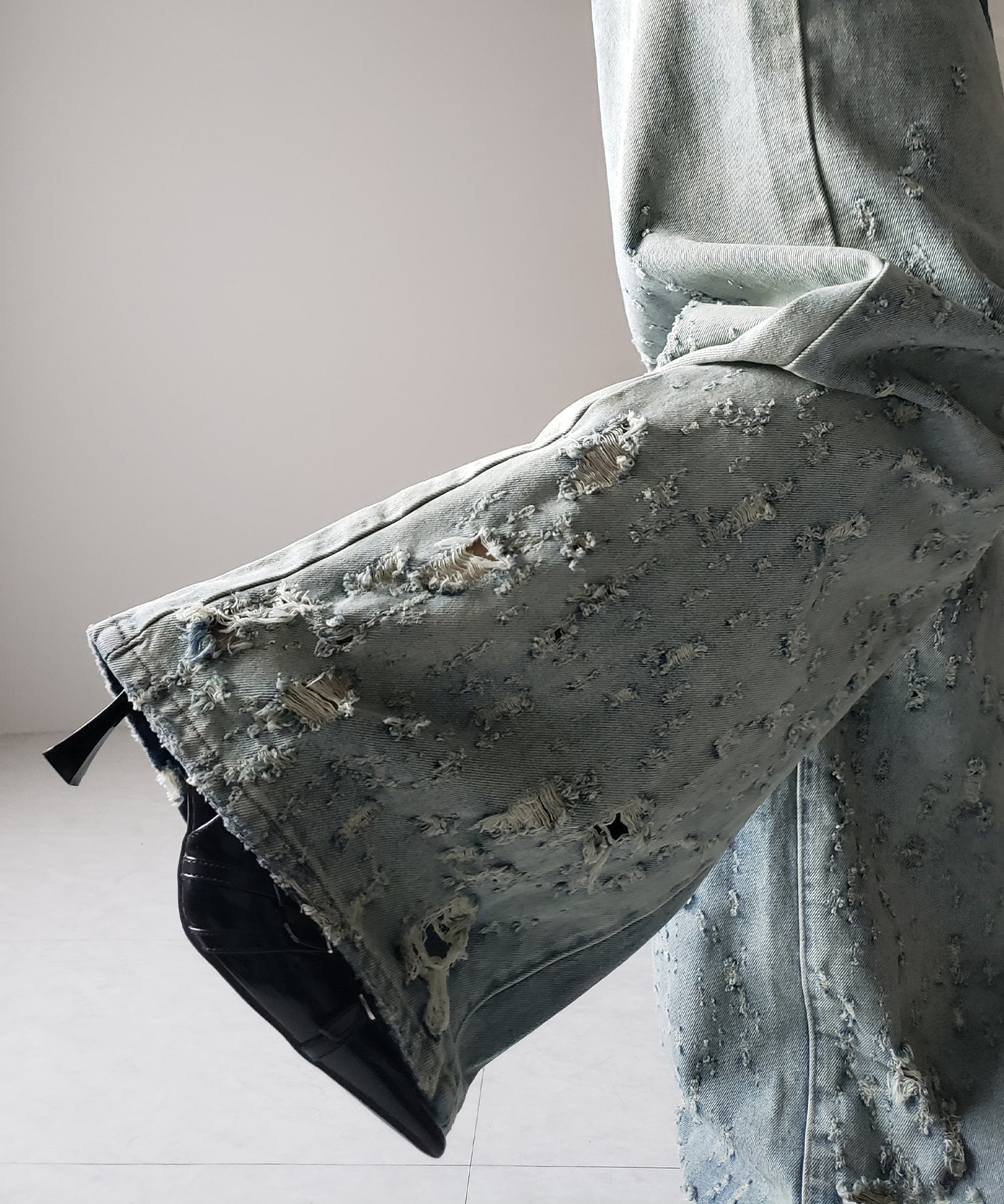 【 2color / 4size 】グラデーションクラッシュダメージワイドデニムパンツ / gradation crash damage wide denim pants