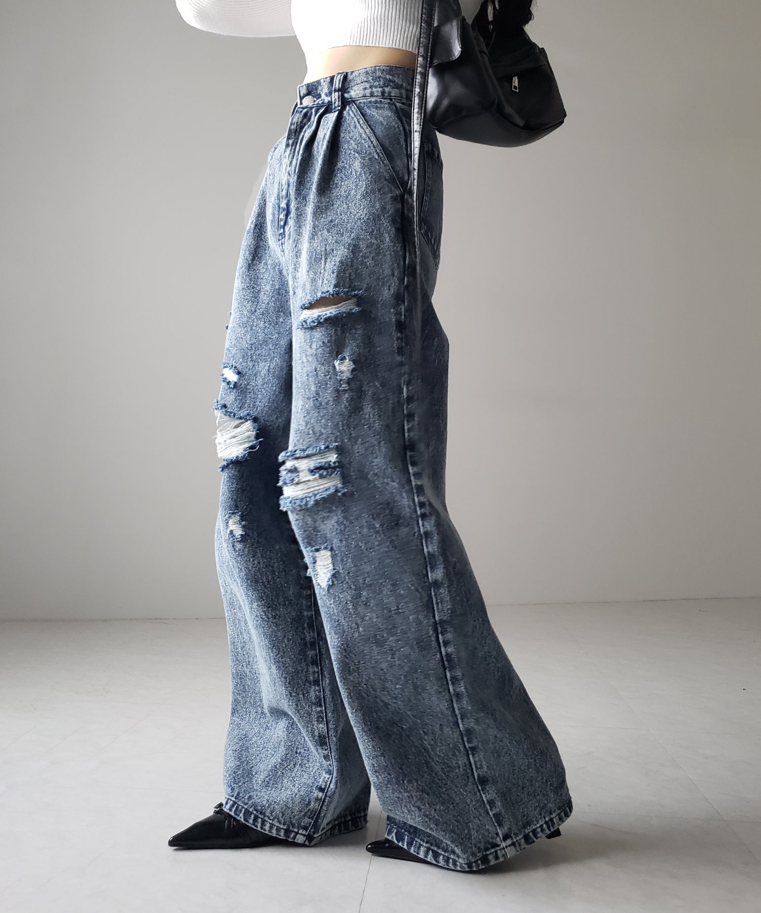 【 デニムセットアップ着用可能 】ヴィンテージケミカルブリーチタックダメージワイドデニム / vintage chemical bleach tuck damage wide denim