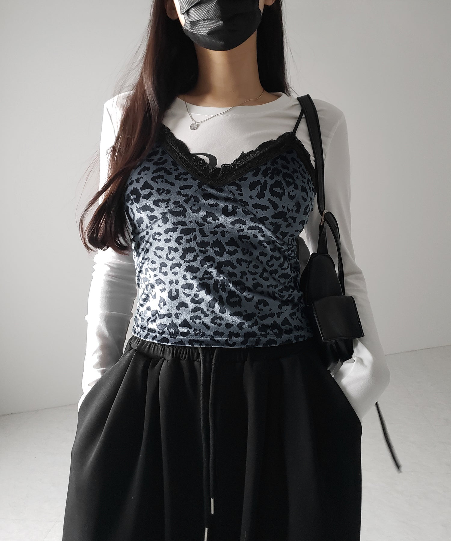 【 カップ付き 】レオパードベロアレースキャミビスチェ / reopard velor lace camisole bustier