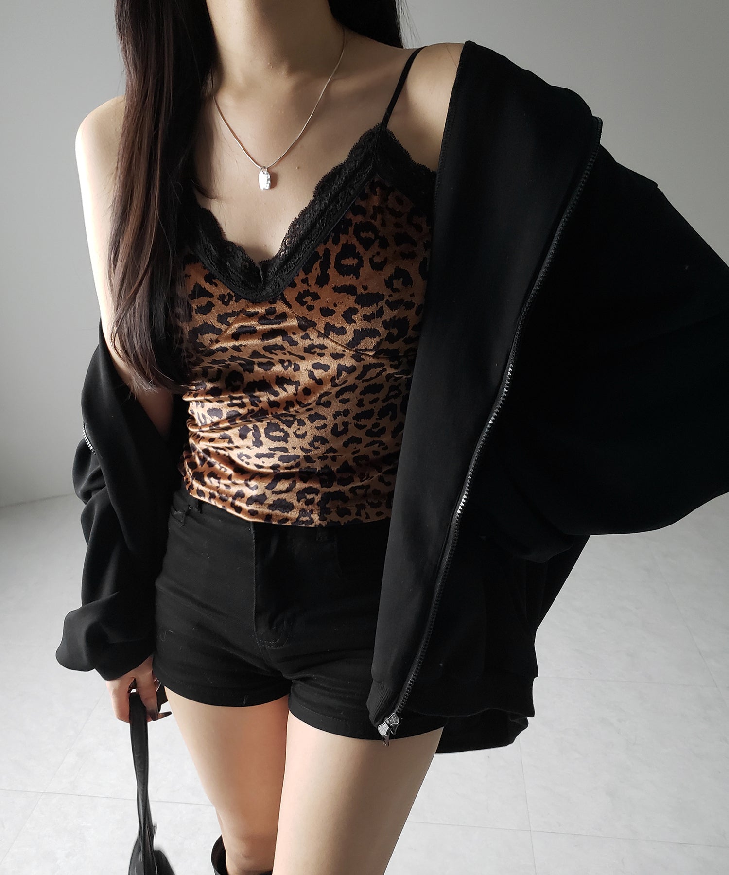 【 カップ付き 】レオパードベロアレースキャミビスチェ / reopard velor lace camisole bustier