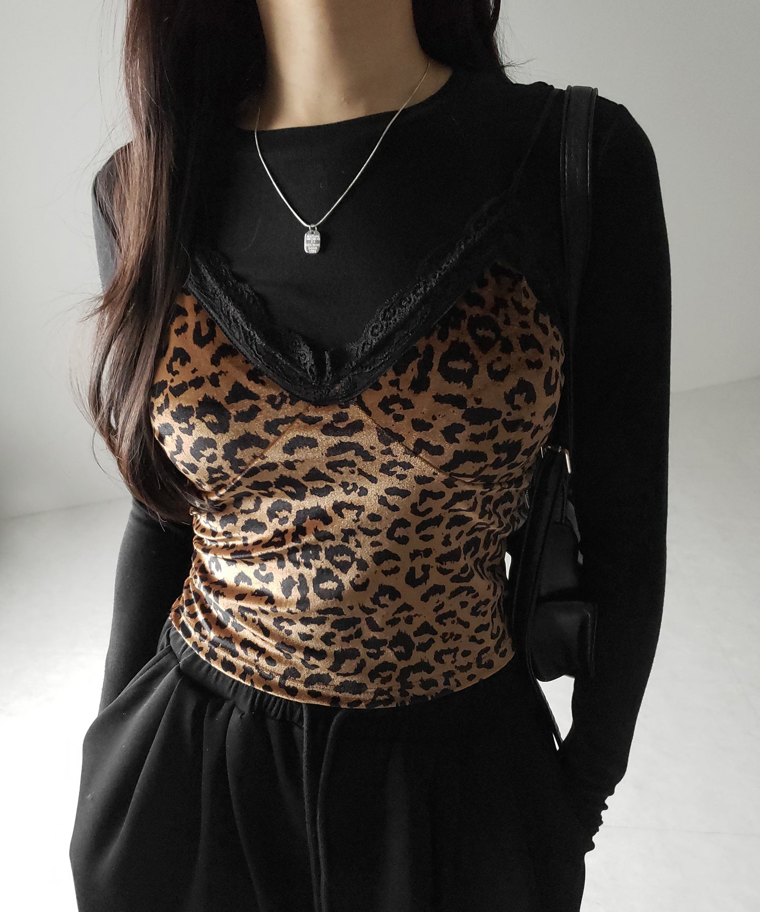 【 カップ付き 】レオパードベロアレースキャミビスチェ / reopard velor lace camisole bustier