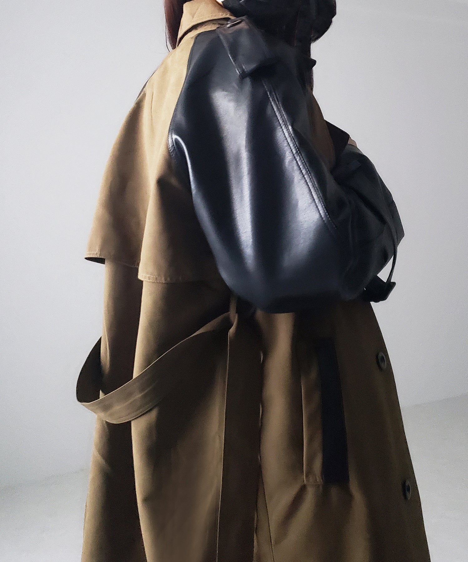 【 3COLOR 】フェイクレザードッキングロングトレンチコート