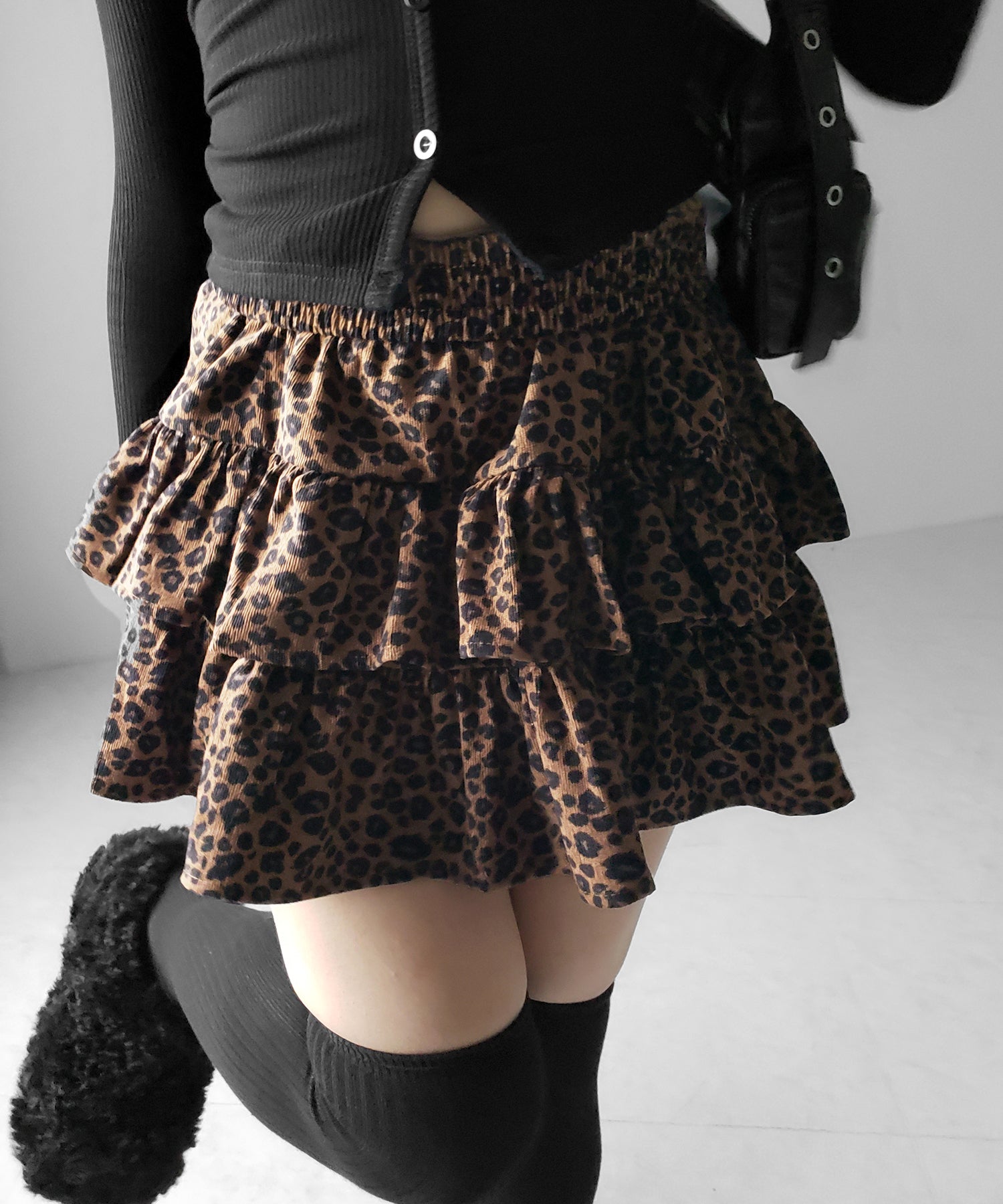 【 無地 or レオパードから選べる / インパン裏地付 】コーデュロイティアードフリルミニスカート / corduroy tiered frill mini skirt