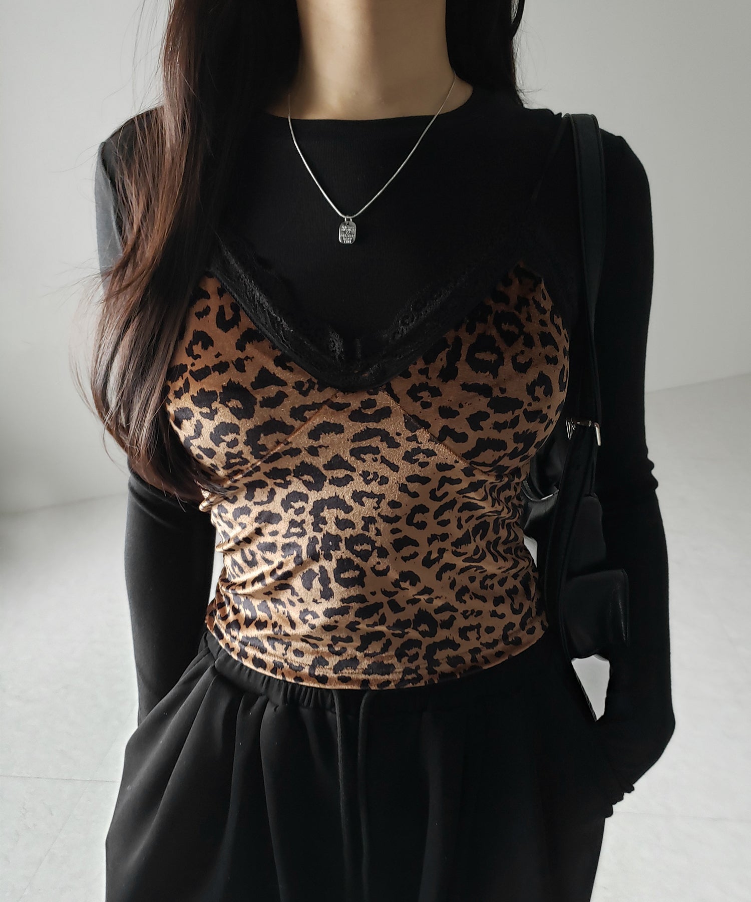 【 カップ付き 】レオパードベロアレースキャミビスチェ / reopard velor lace camisole bustier