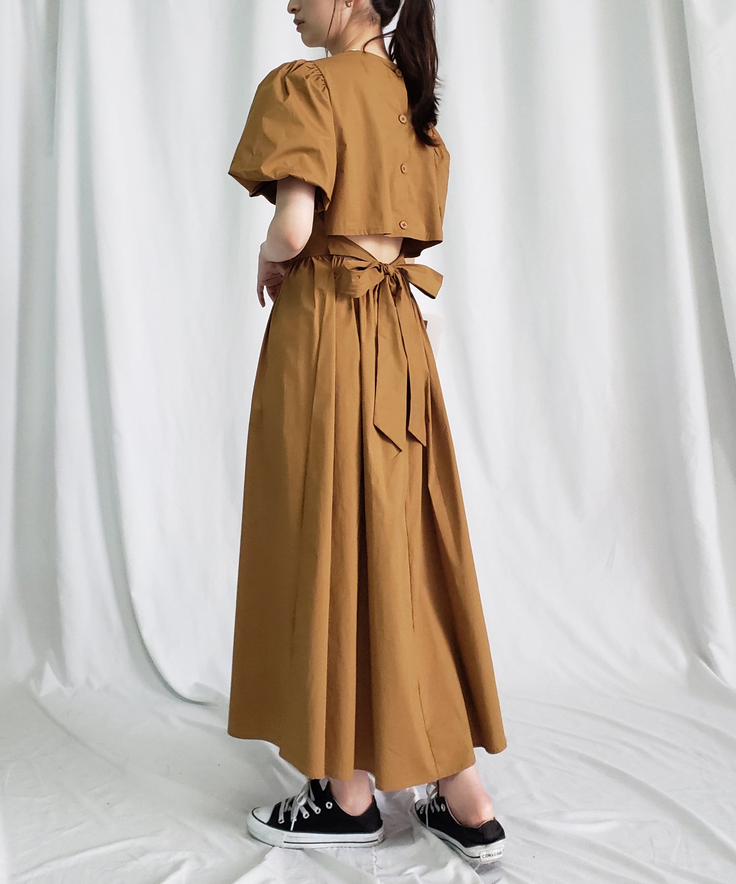 【 5COLOR 】ボリュームスリーブカットアウトバックリボンワンピース