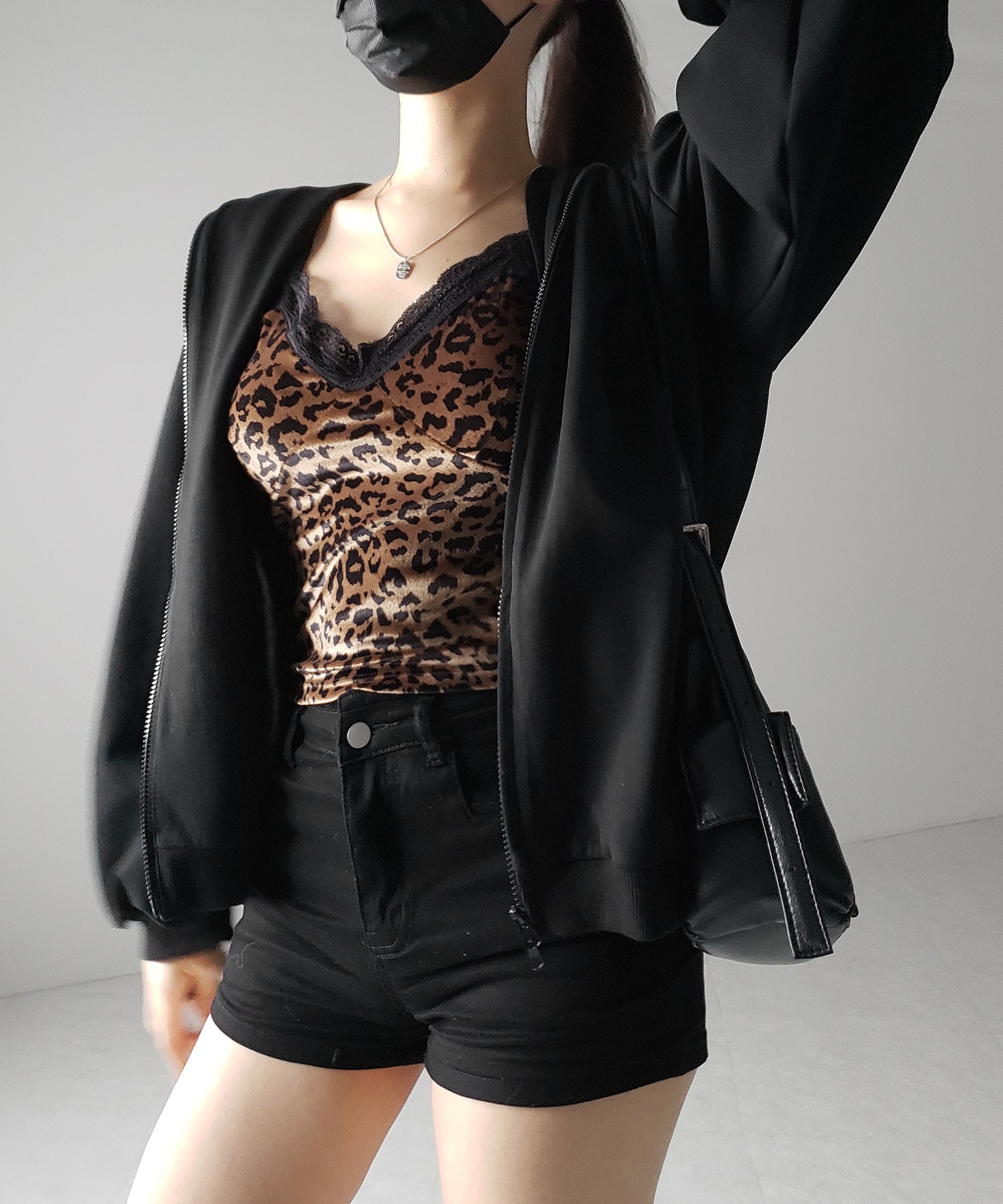 【 カップ付き 】レオパードベロアレースキャミビスチェ / reopard velor lace camisole bustier