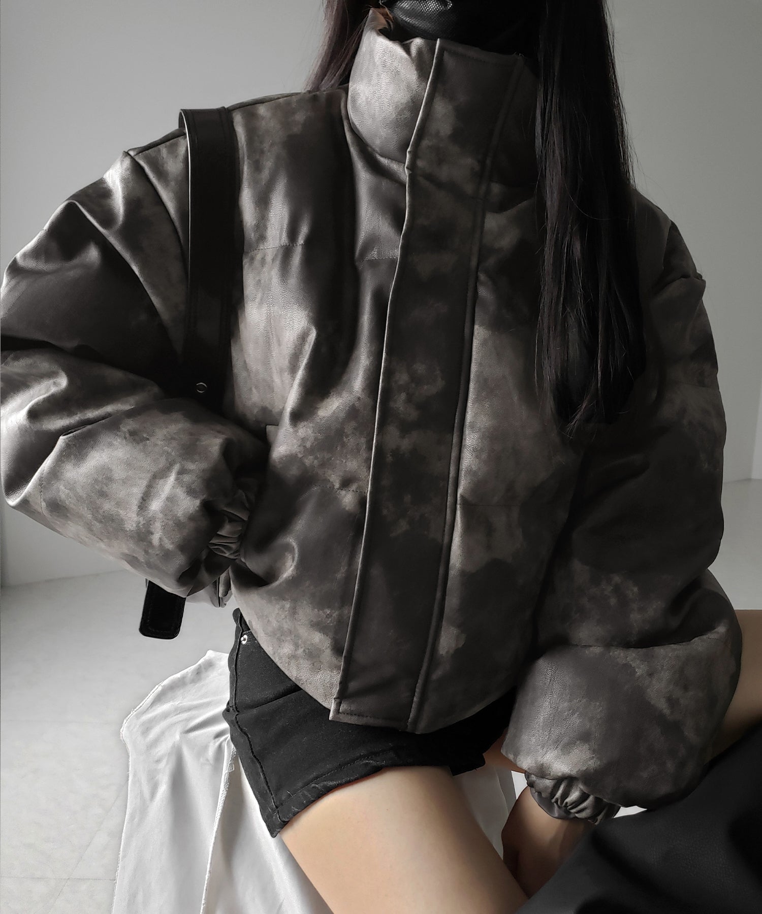 【 2color 】ヴィンテージタイダイフェイクレザーショートダウンジャケット / vintage tyedye fake leather short down jacket