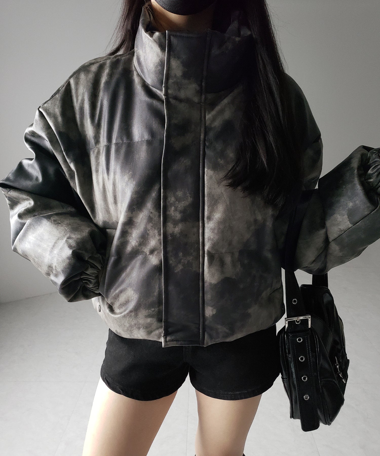 【 2color 】ヴィンテージタイダイフェイクレザーショートダウンジャケット / vintage tyedye fake leather short down jacket