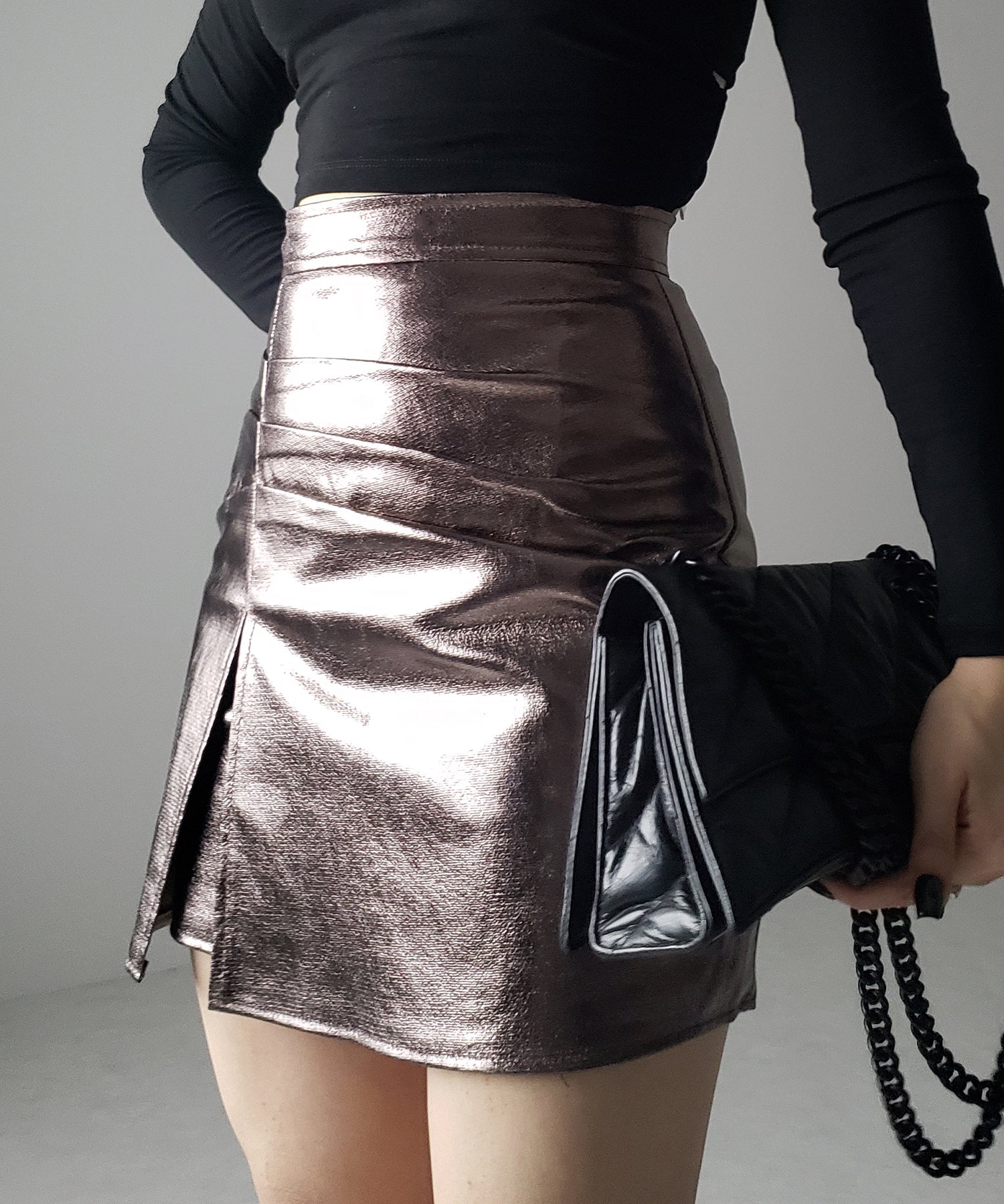 3タックメタリックスリットハイウエストタイトミニスカート