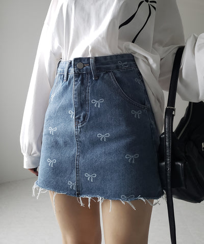 【 インパン裏地付き 】リボンプリントダメージデニムミニスカート / ribbon print damage denim mini skirt
