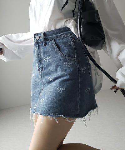 【 インパン裏地付き 】リボンプリントダメージデニムミニスカート / ribbon print damage denim mini skirt