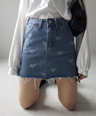 【 インパン裏地付き 】リボンプリントダメージデニムミニスカート / ribbon print damage denim mini skirt
