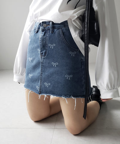 【 インパン裏地付き 】リボンプリントダメージデニムミニスカート / ribbon print damage denim mini skirt