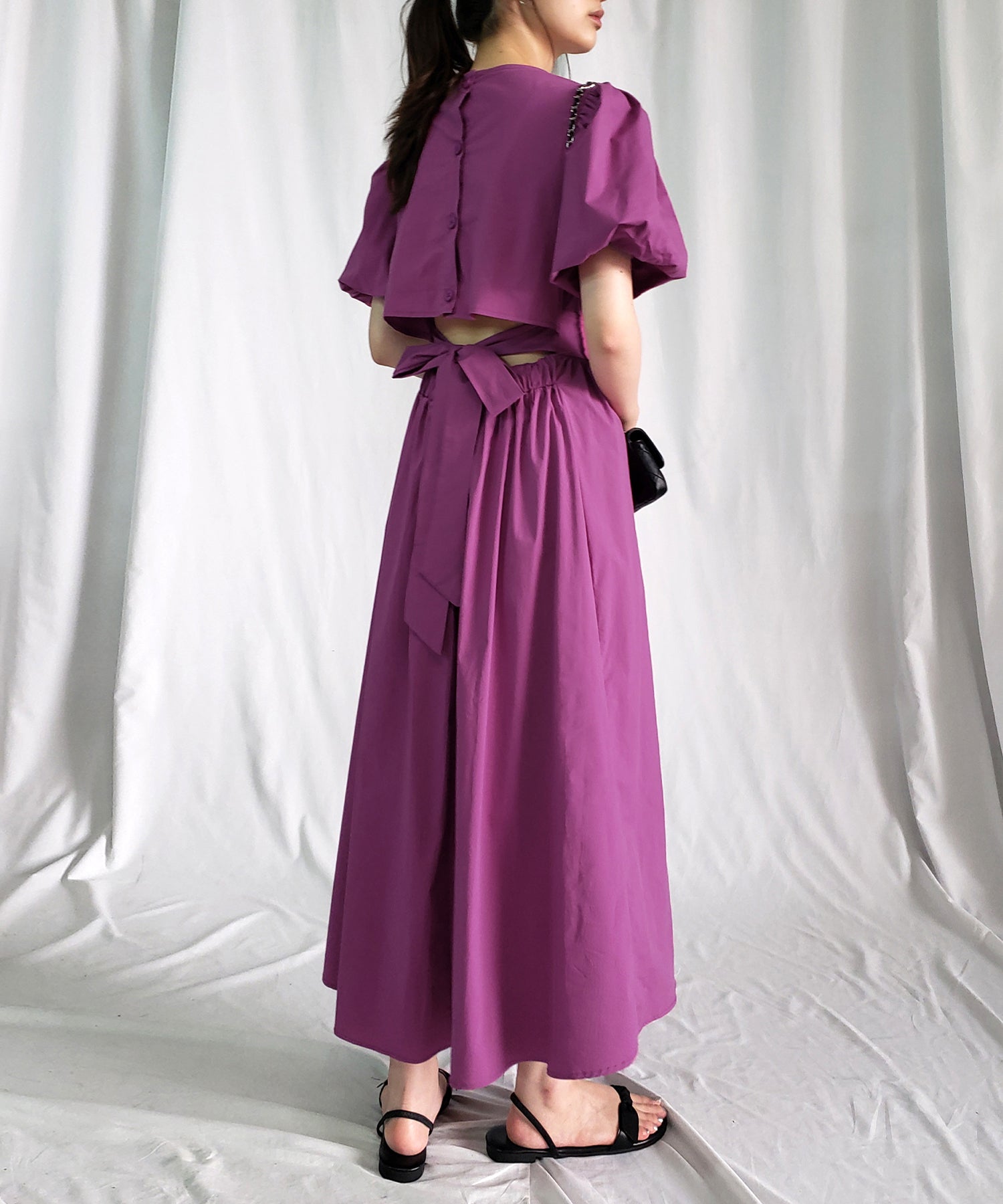 【 5COLOR 】ボリュームスリーブカットアウトバックリボンワンピース