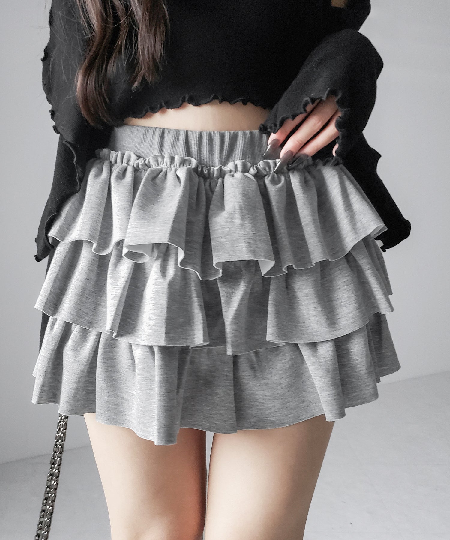 ティアードフリルカットソーミニスカート / tiered frill cut and sew mini skirt