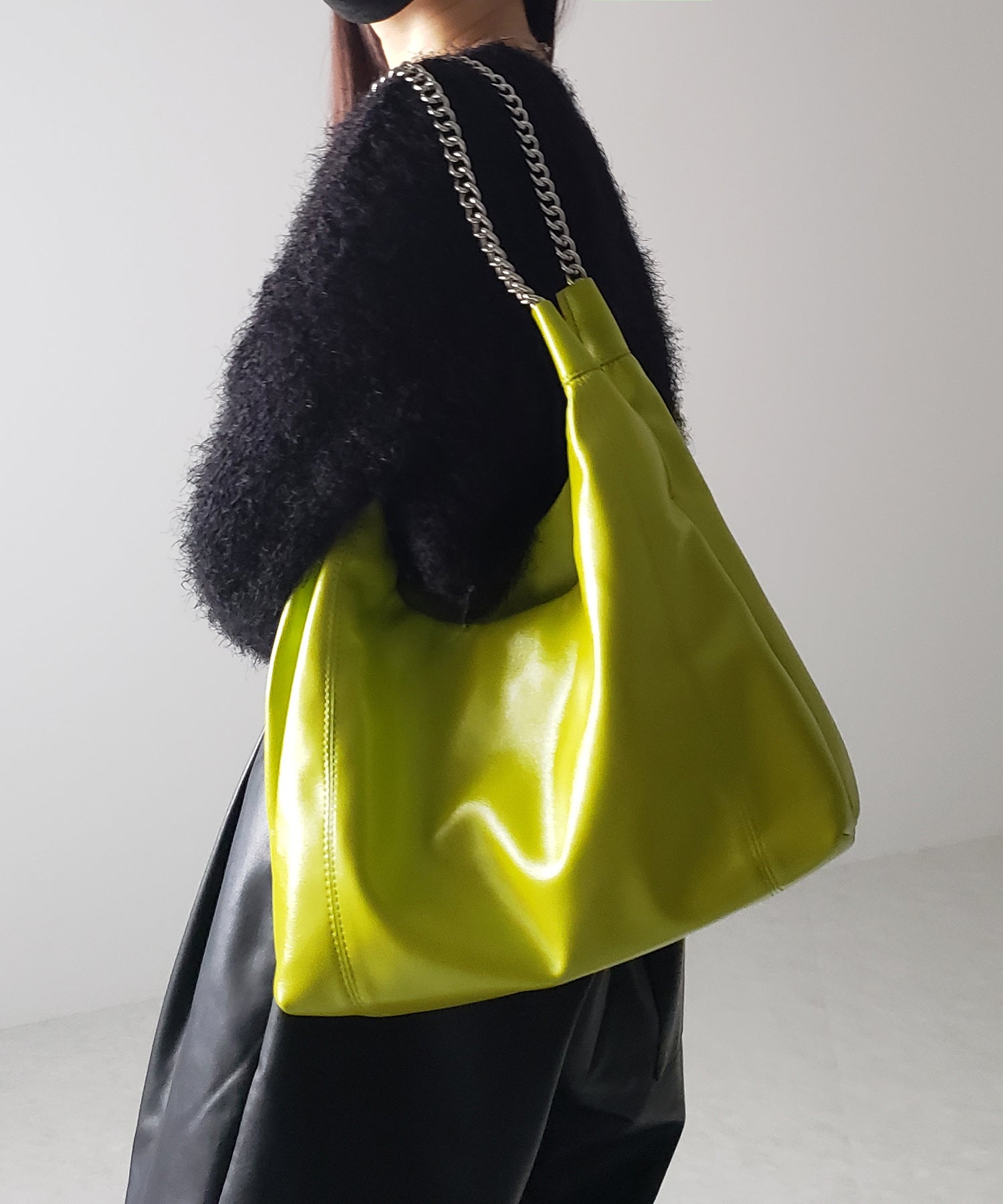 【 3color 】チェーンフェイクレザーショルダーバッグ