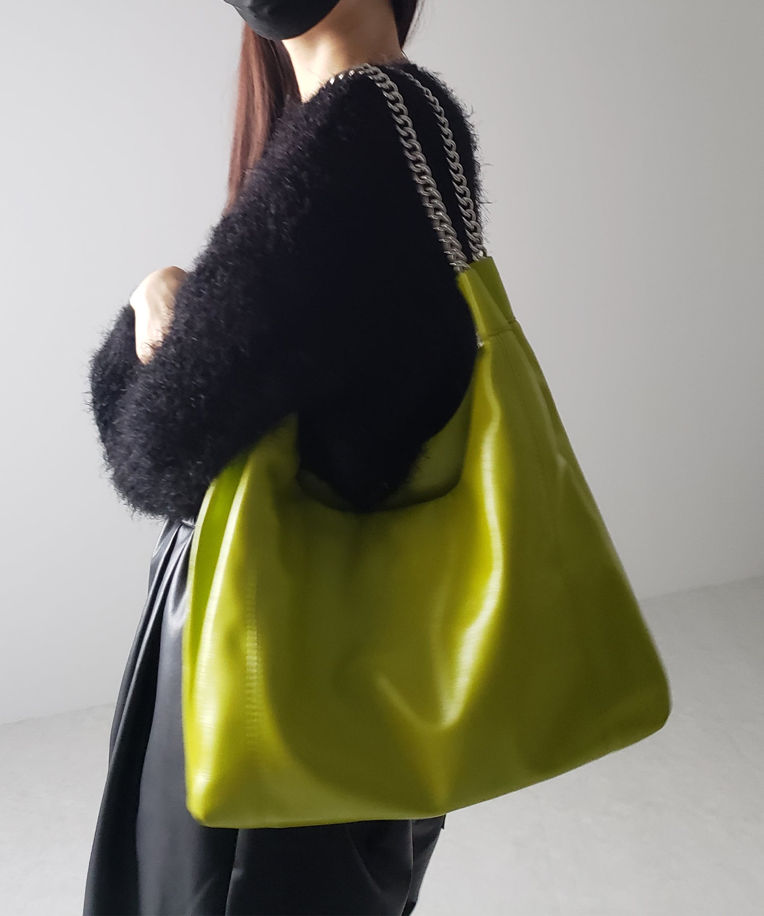 【 3color 】チェーンフェイクレザーショルダーバッグ