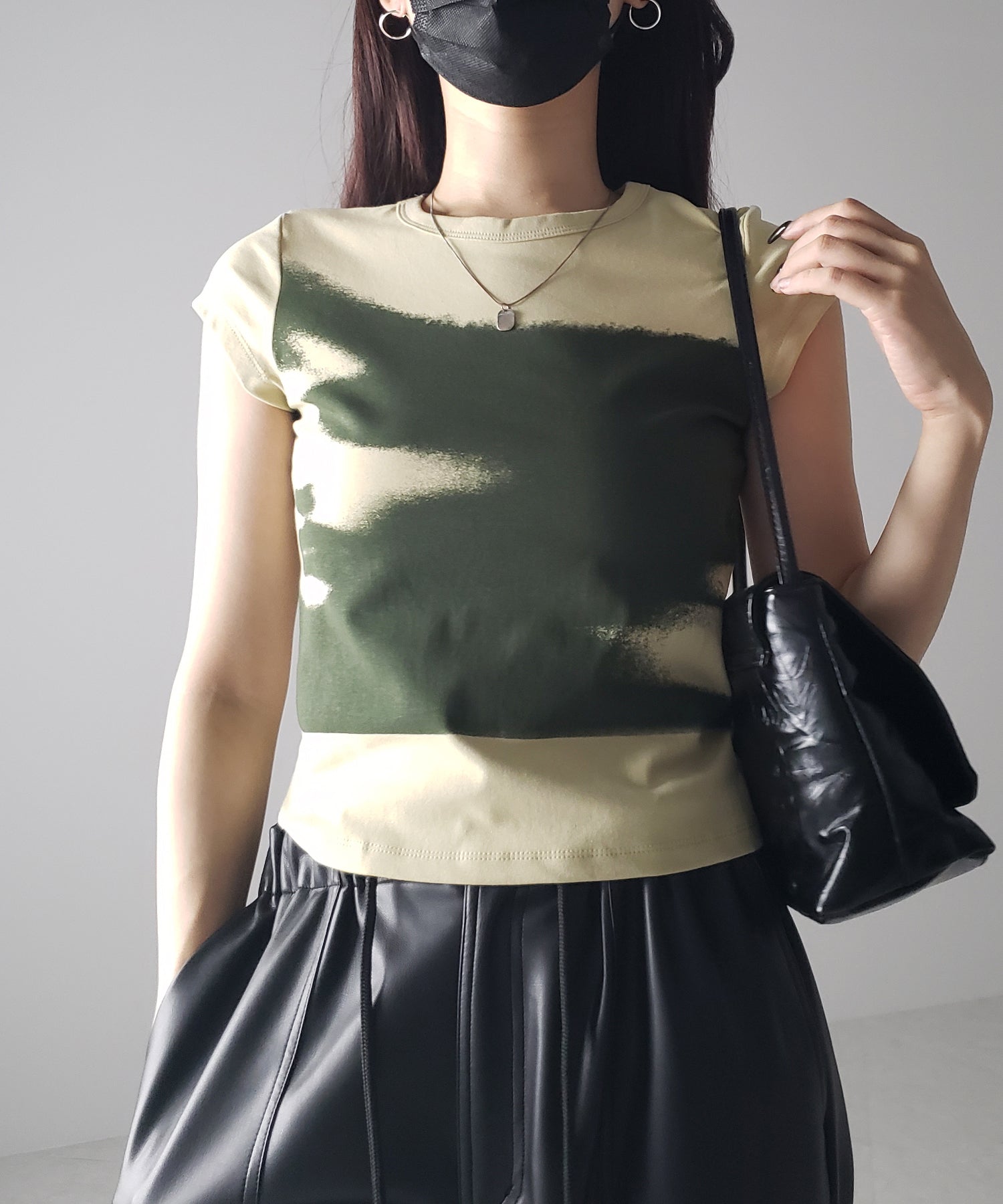 ニュアンスペイントフレンチスリーブTシャツ【 韓国製 】