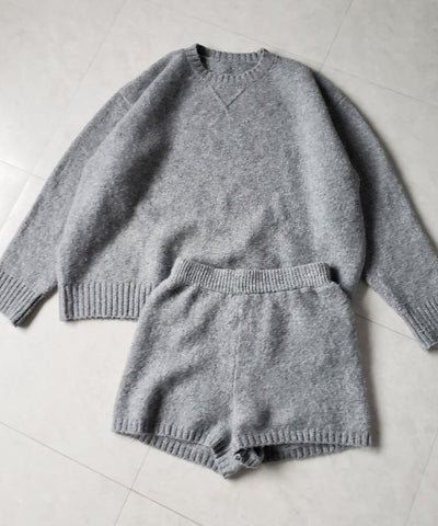 【 ニットセットアップ 】フラッフィーオーバーサイズニット + ニットショートパンツ SET / fluffy over size knit + knit short pants SET