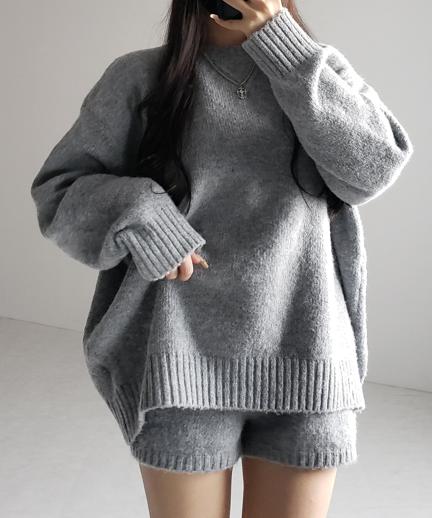 【 ニットセットアップ 】フラッフィーオーバーサイズニット + ニットショートパンツ SET / fluffy over size knit + knit short pants SET