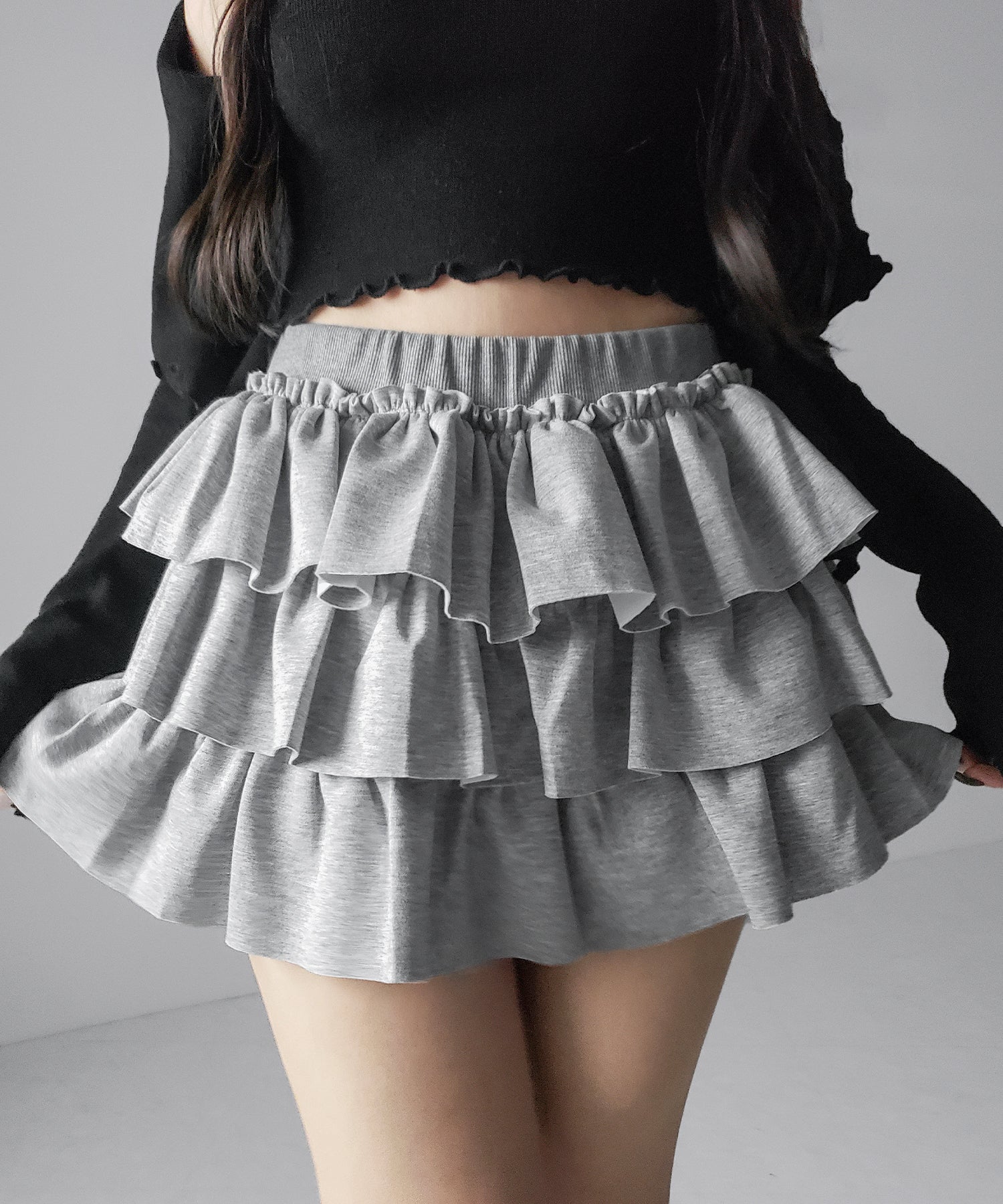 ティアードフリルカットソーミニスカート / tiered frill cut and sew mini skirt