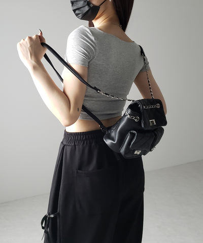 【 カップ付き 】スクエアネックショートちびTシャツ