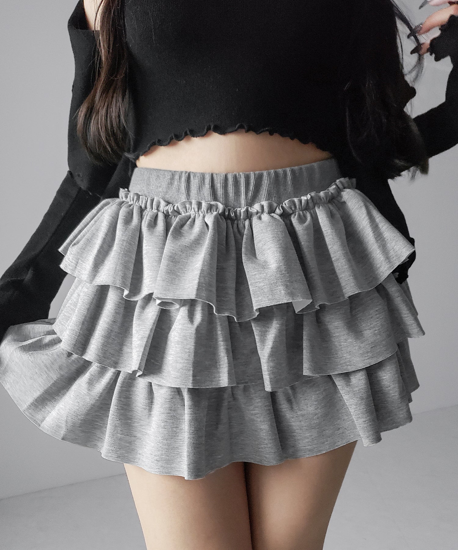 ティアードフリルカットソーミニスカート / tiered frill cut and sew mini skirt