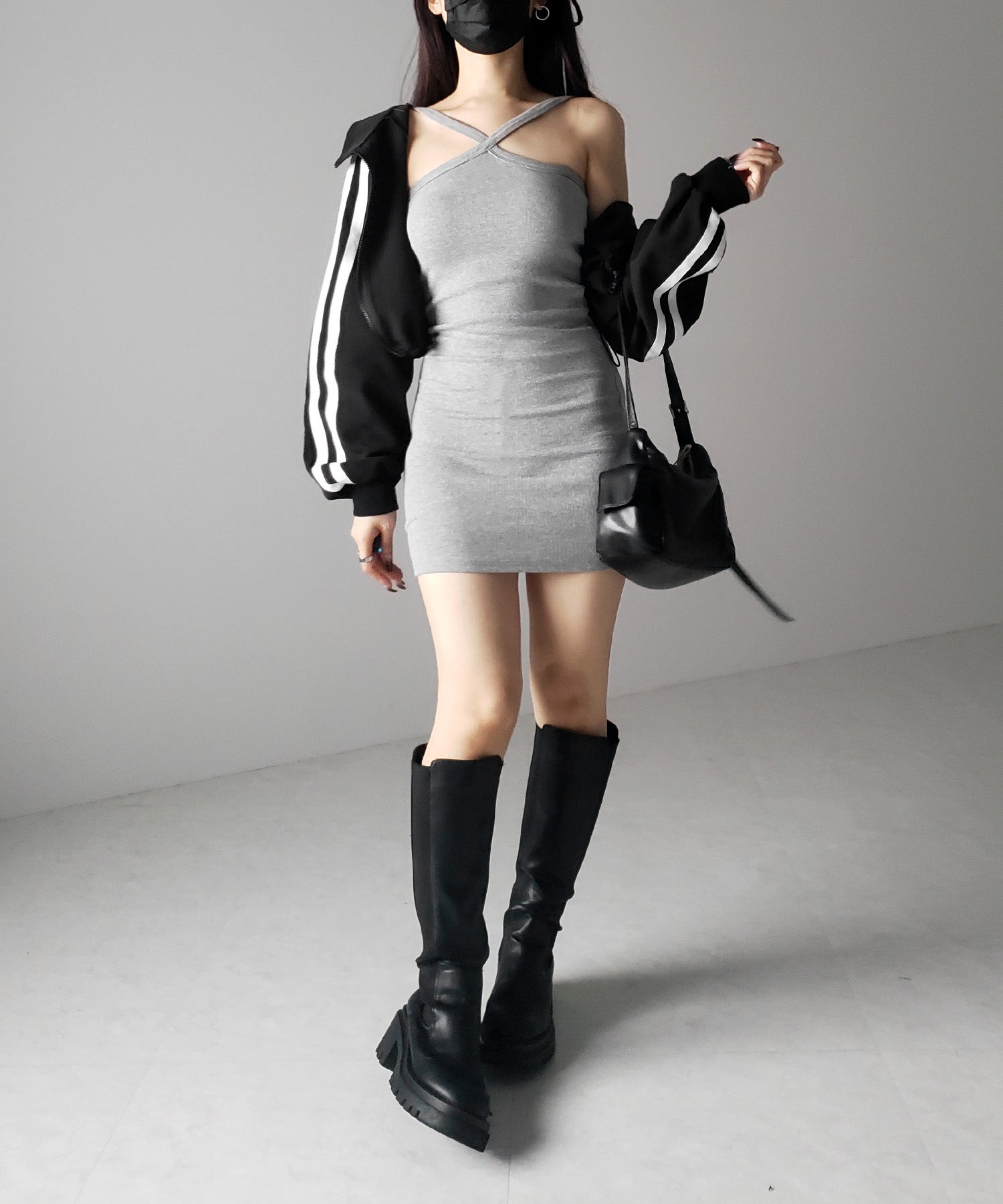 【 カップ付き 】クロスストラップミニキャミワンピース / cross strap mini cami onepiece