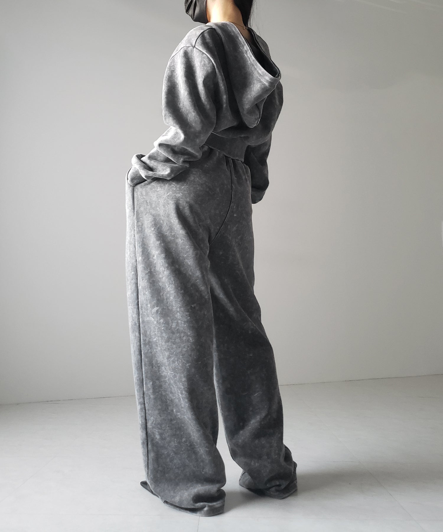 【 セットアップ 】ピグメントヴィンテージショートパーカー + ワイドパンツ SET / pigment vintage short hoodie + wide pants SET
