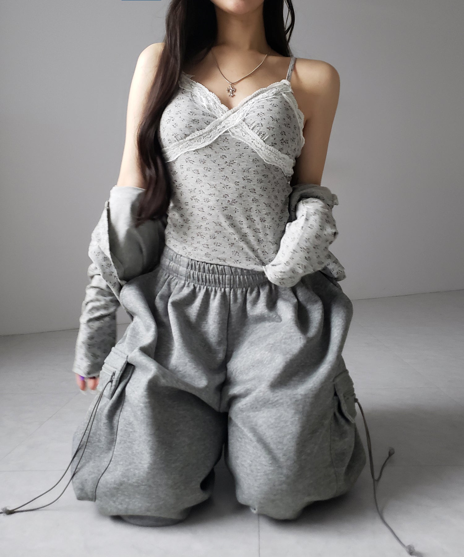 【 2点セット 】小花柄レースキャミソール + カーディガン SET / ( 2piece SET )Floral lace camisole + cardigan SET