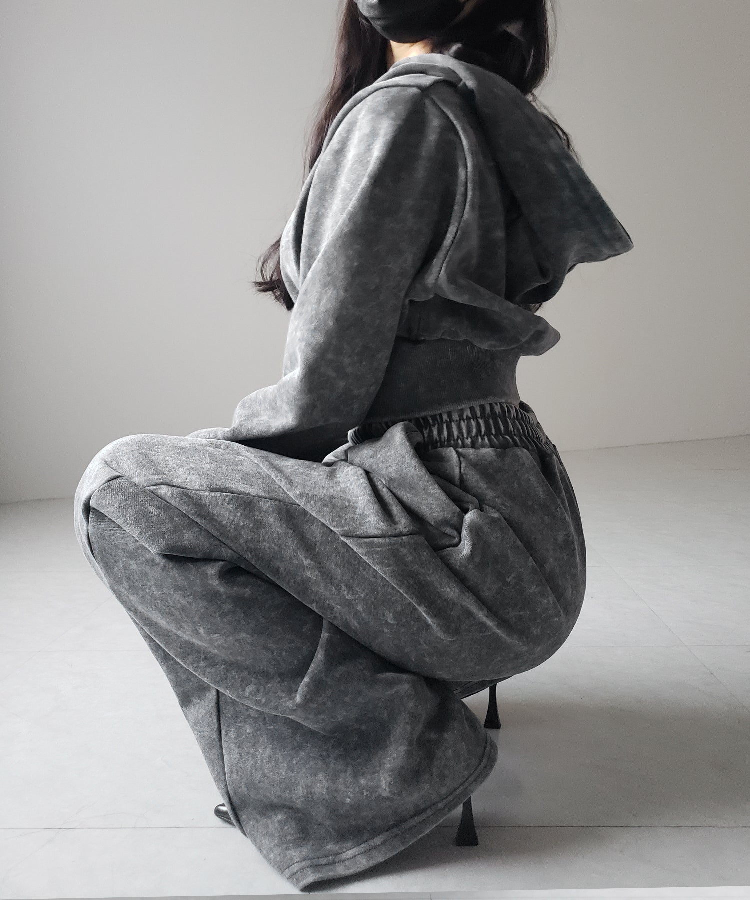 【 セットアップ 】ピグメントヴィンテージショートパーカー + ワイドパンツ SET / pigment vintage short hoodie + wide pants SET