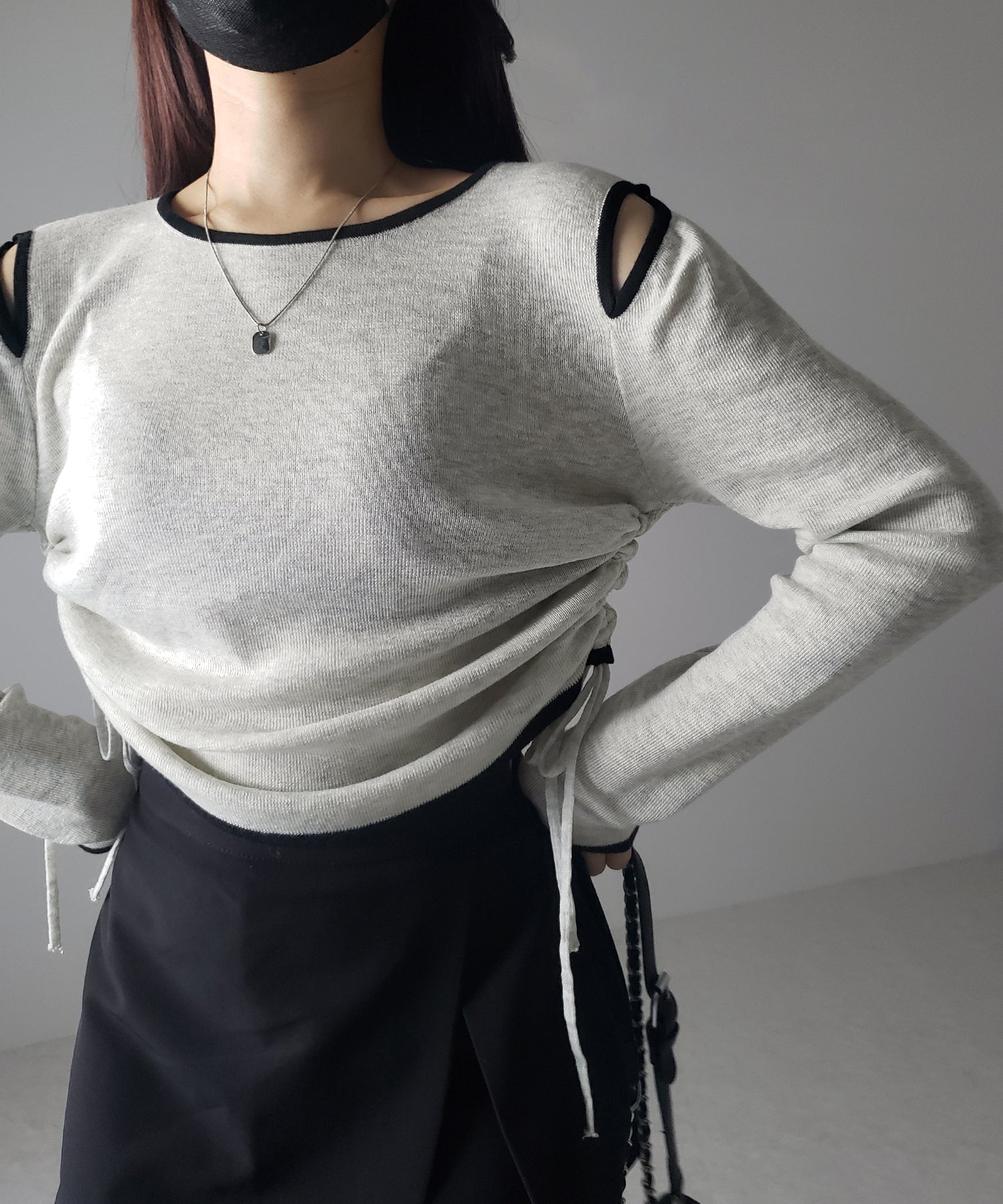 【 4color 】パイピングカットアウトサイドリボンニットトップス