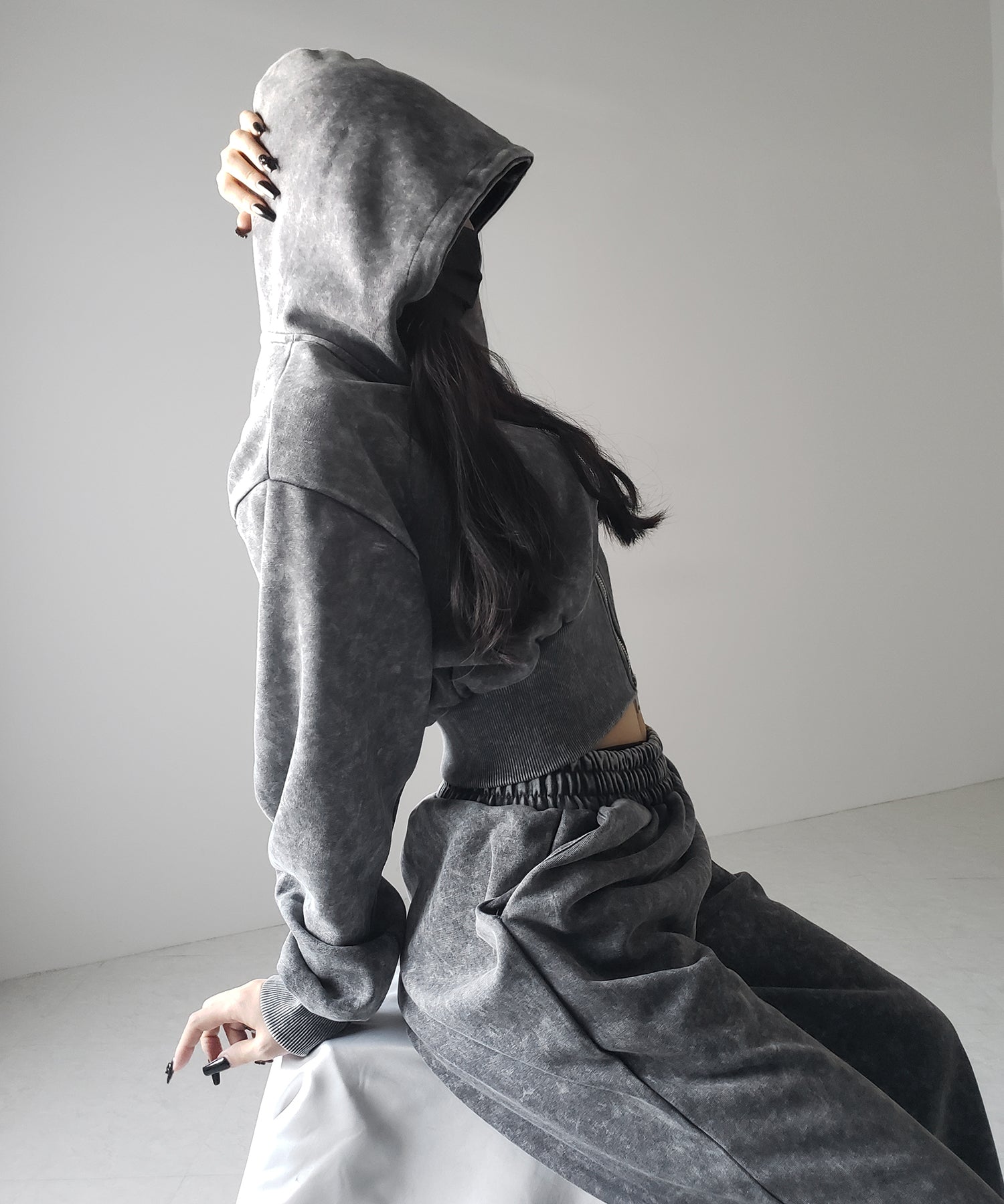 【 セットアップ 】ピグメントヴィンテージショートパーカー + ワイドパンツ SET / pigment vintage short hoodie + wide pants SET