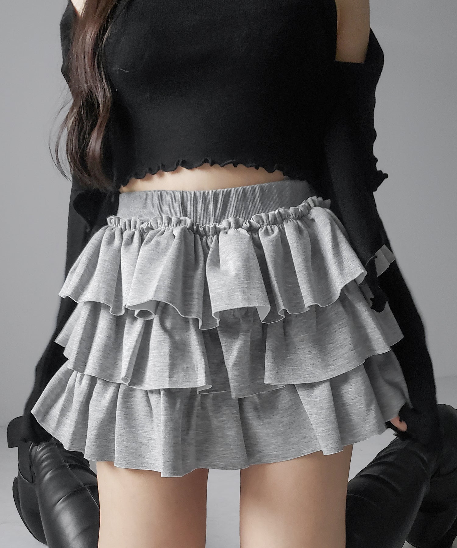 ティアードフリルカットソーミニスカート / tiered frill cut and sew mini skirt