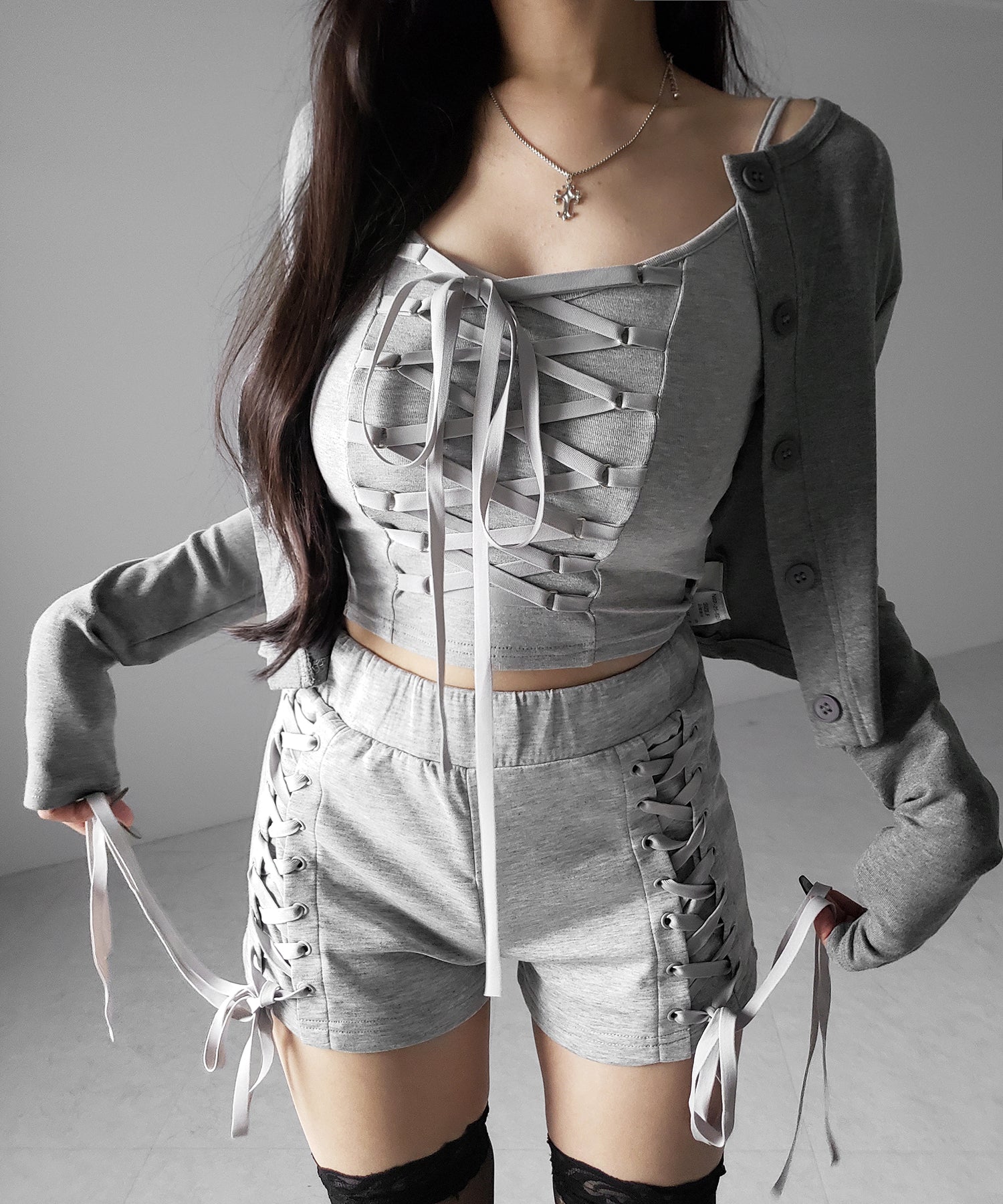 レースアップリボンショートパンツ / lace up ribbon short pants