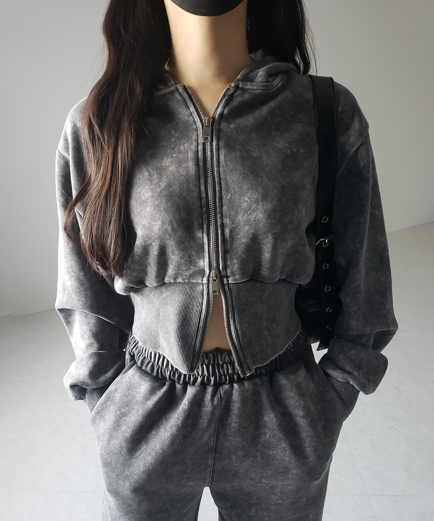 【 セットアップ 】ピグメントヴィンテージショートパーカー + ワイドパンツ SET / pigment vintage short hoodie + wide pants SET